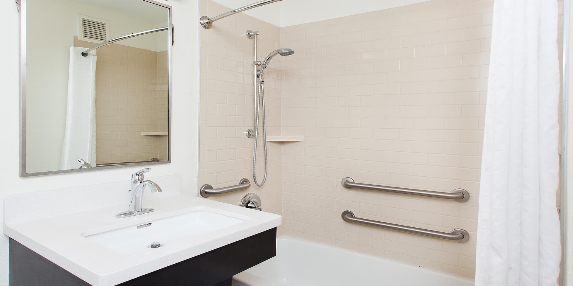 Sonesta Simply Suites Detroit Ann Arbor