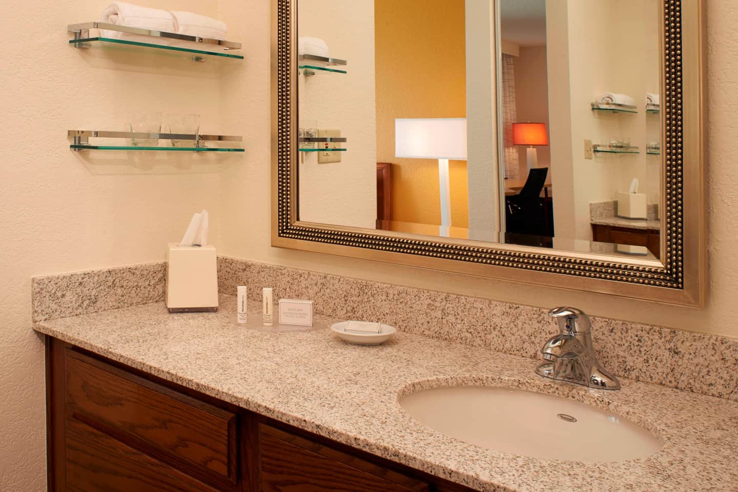 Sonesta ES Suites Chicago Waukegan Gurnee