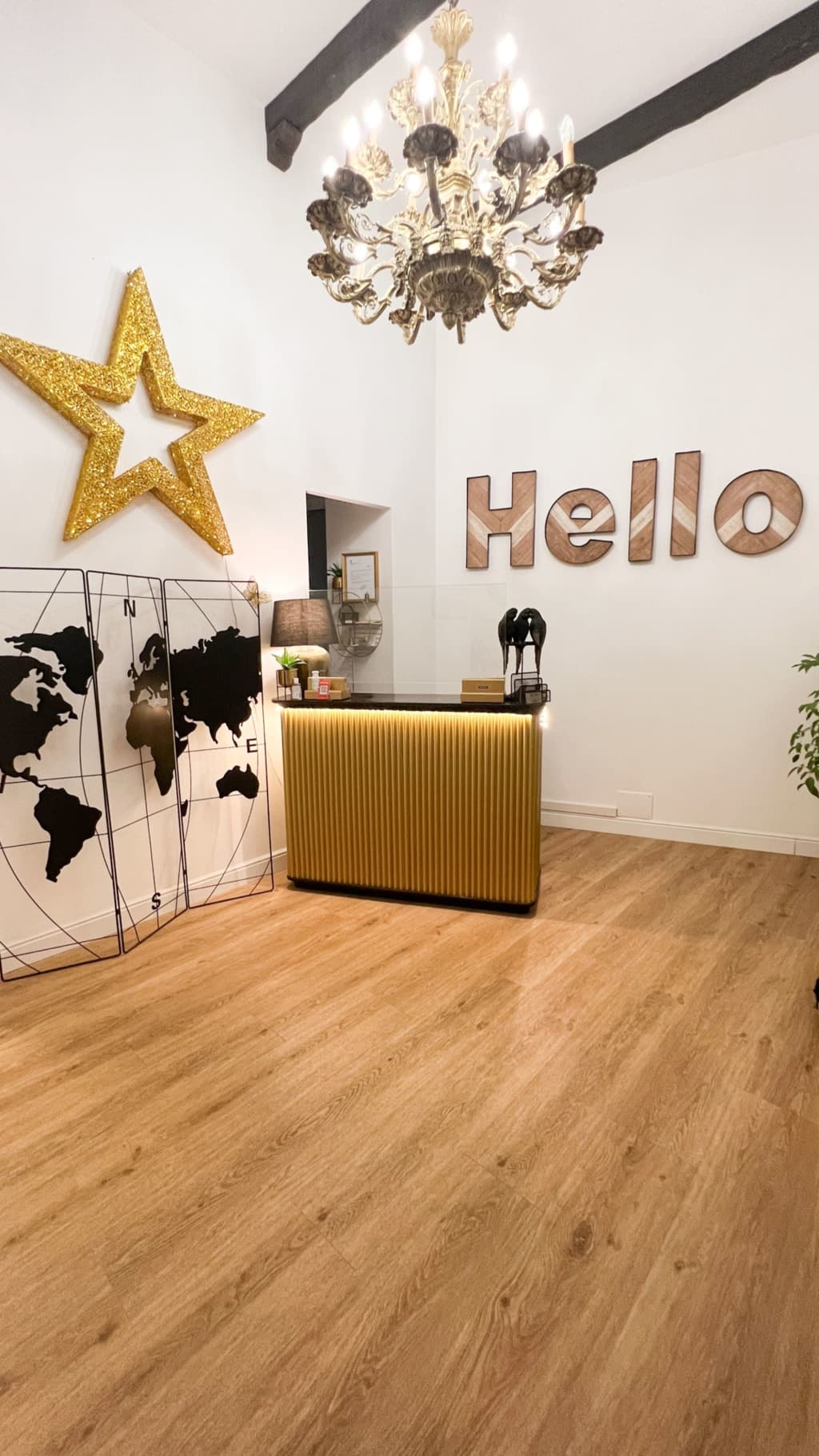Baby hotel