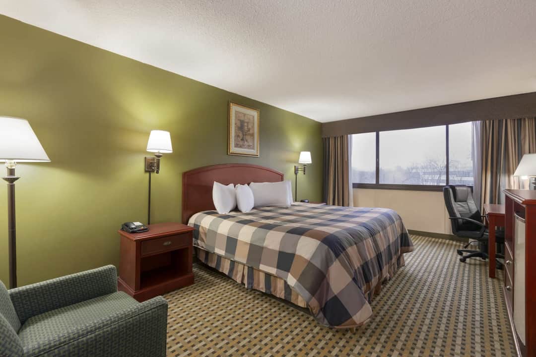 Ramada by Wyndham Rochelle Park Near Paramus
