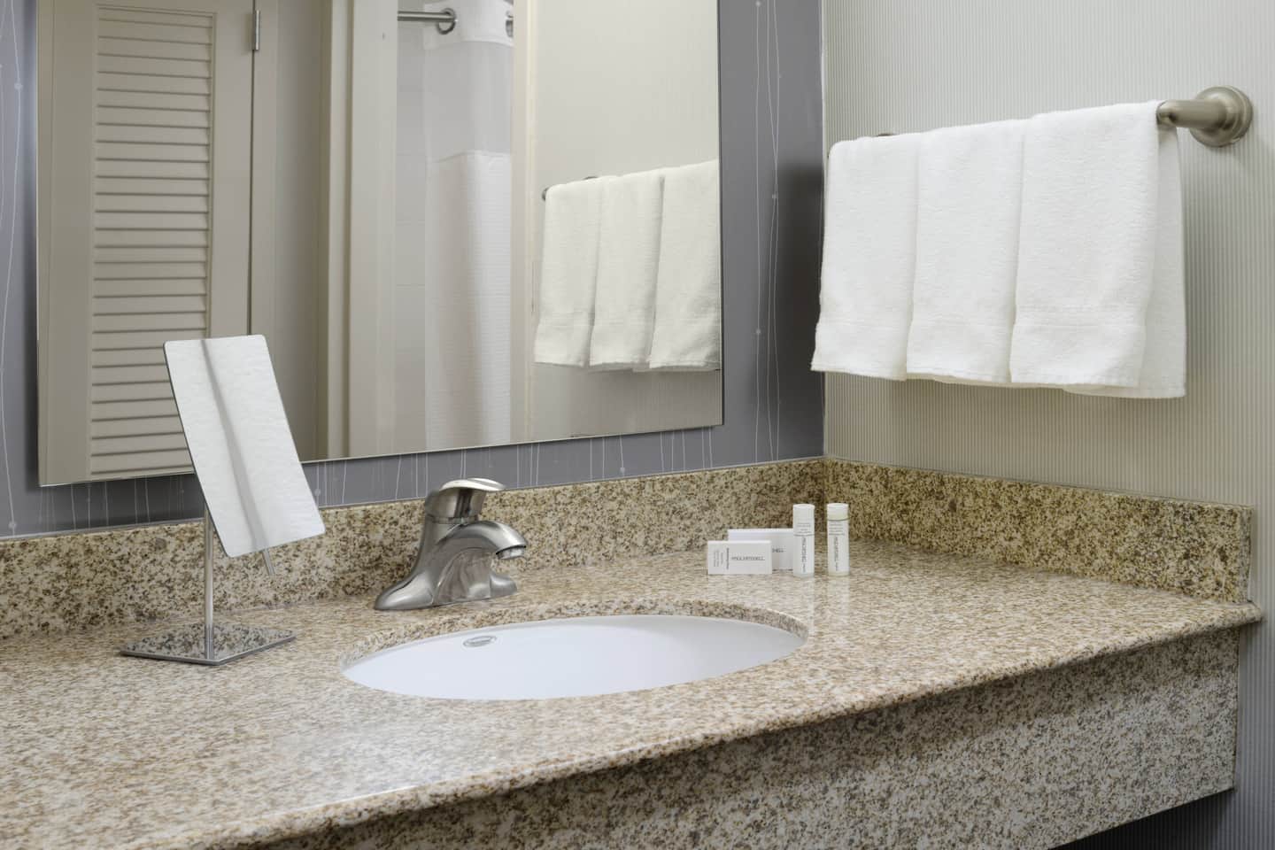 Sonesta Select Dallas Central Expressway