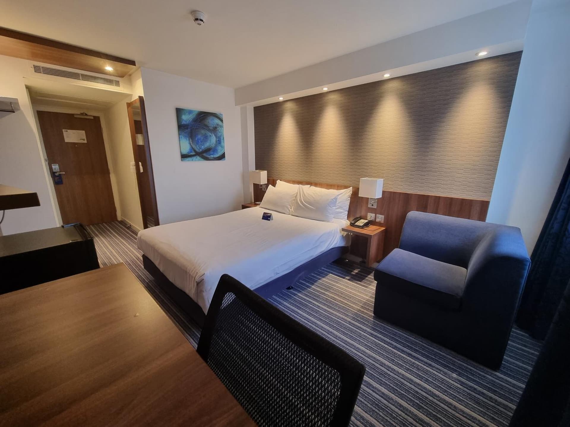Holiday Inn Express Wakefield, an IHG Hotel