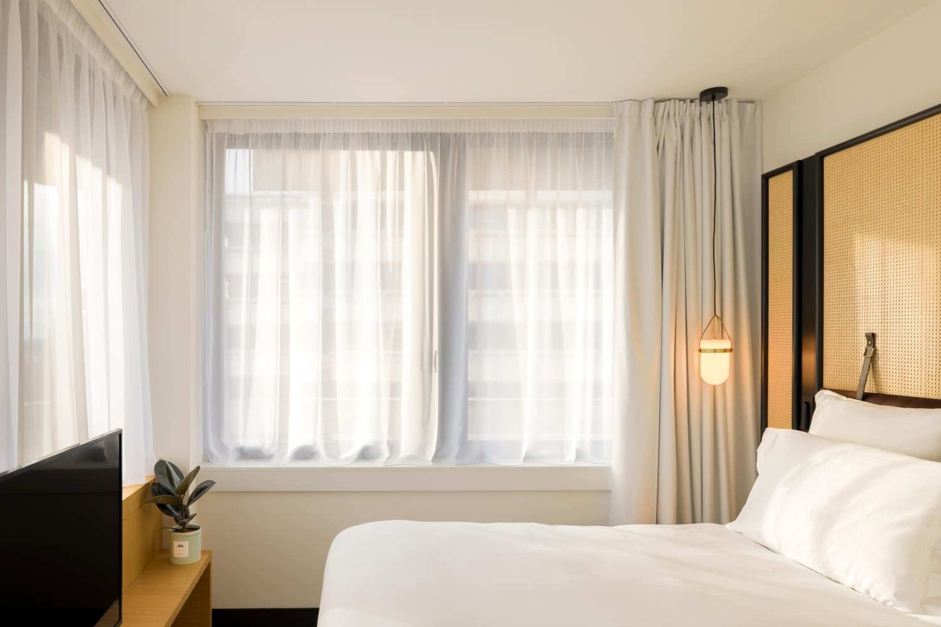 FirstName Bordeaux by Hyatt