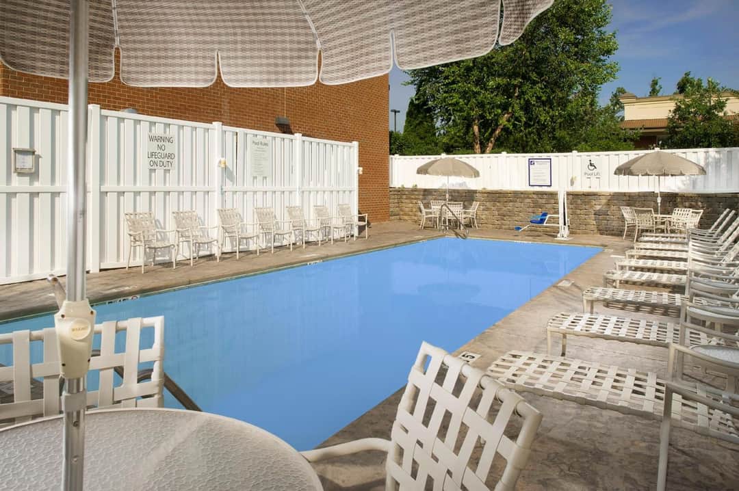 Holiday Inn Express & Suites Charlottesville - Ruckersville, an IHG Hotel