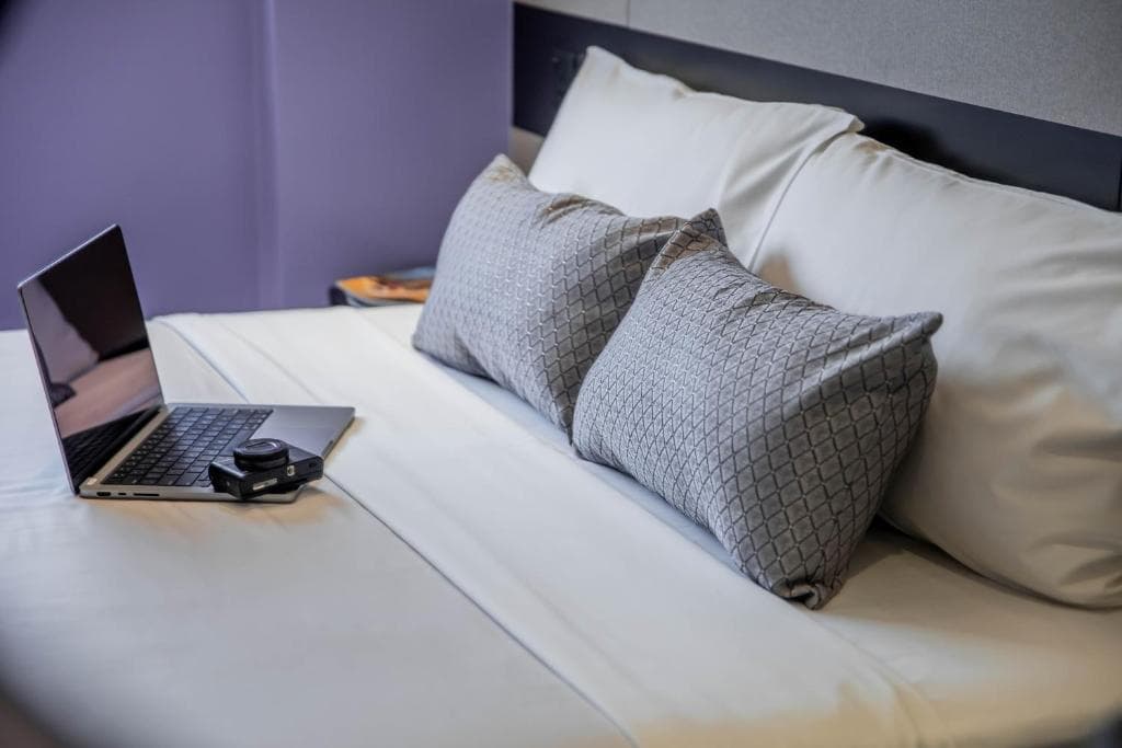 Hotel 81 Palace