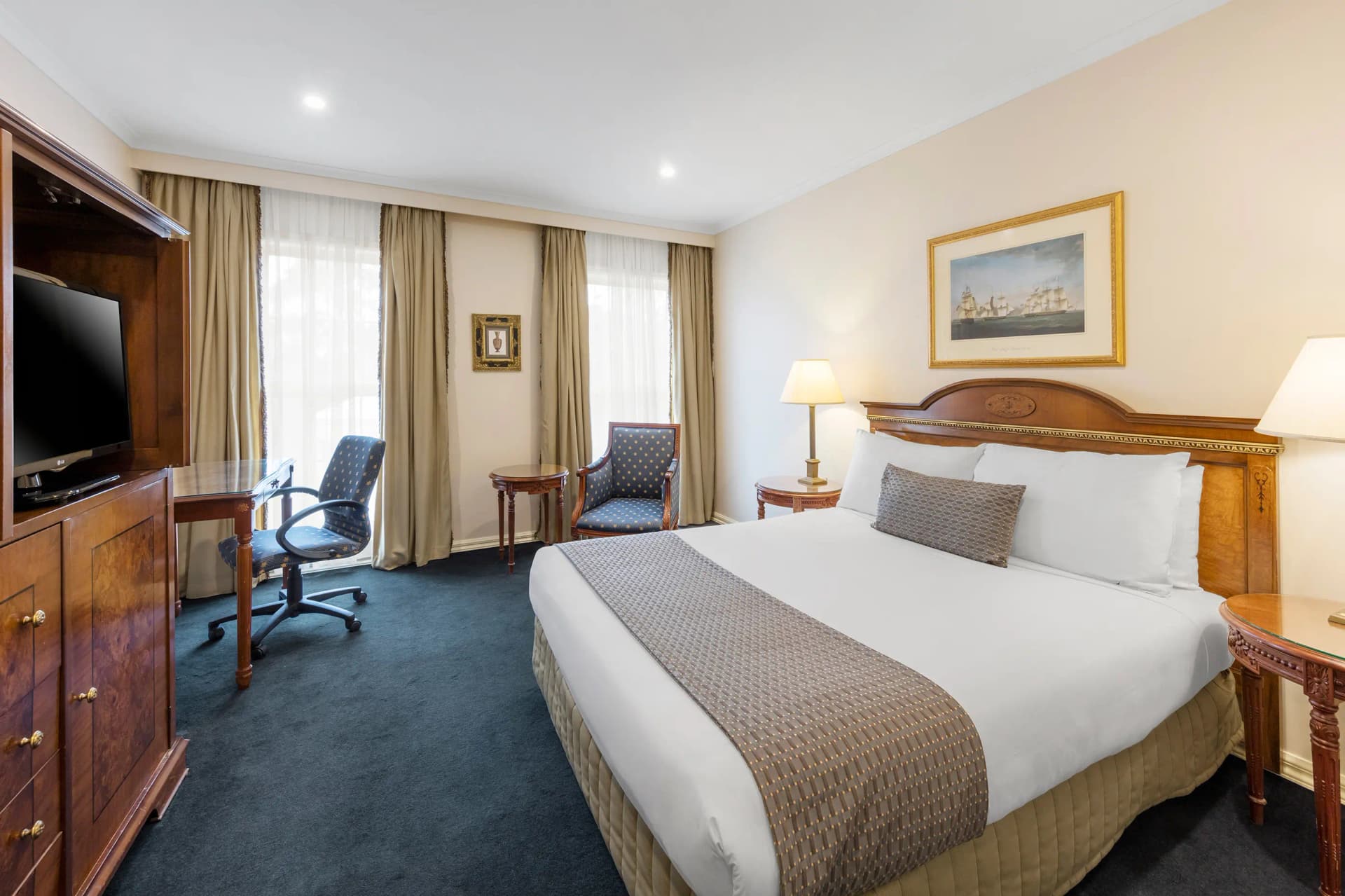 Canterbury International Hotel