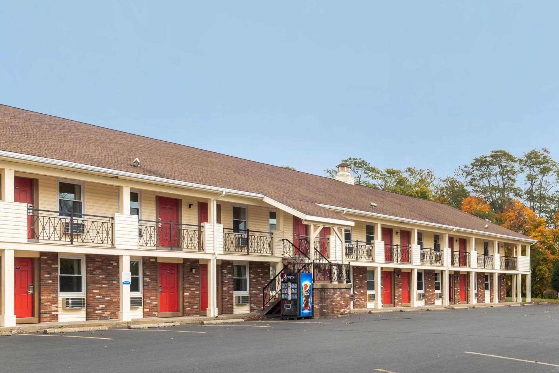 Econo Lodge Sturbridge Route 20