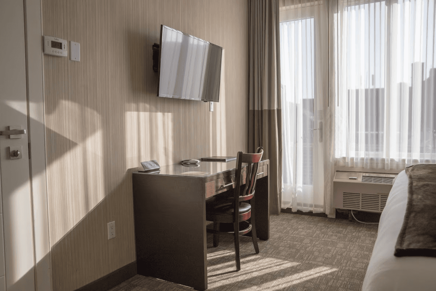 Aura Hotel Brooklyn