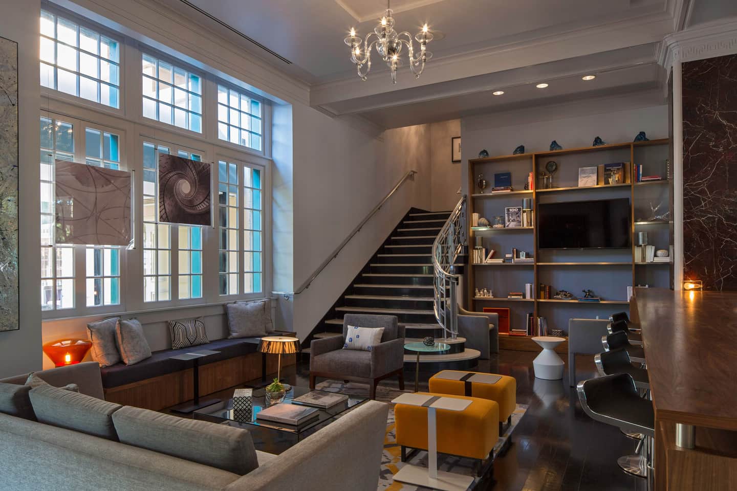 The Stoneleigh, Autograph Collection