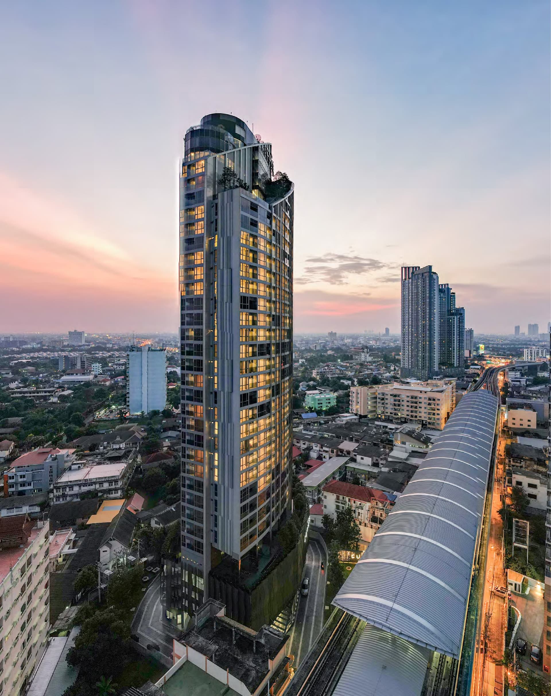 Oakwood Suites Tiwanon Bangkok