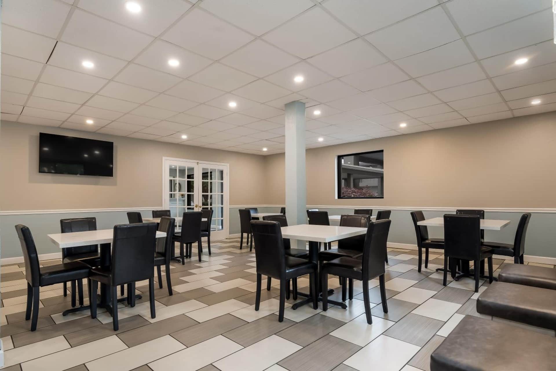 SureStay Hotel by Best Western Columbus Downtown