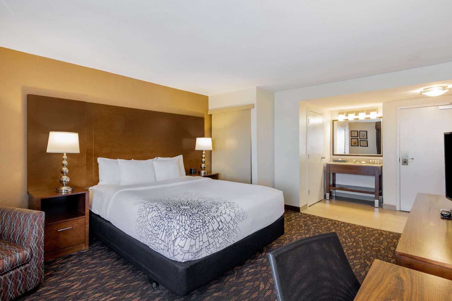 La Quinta Inn & Suites by Wyndham Oakland - Hayward