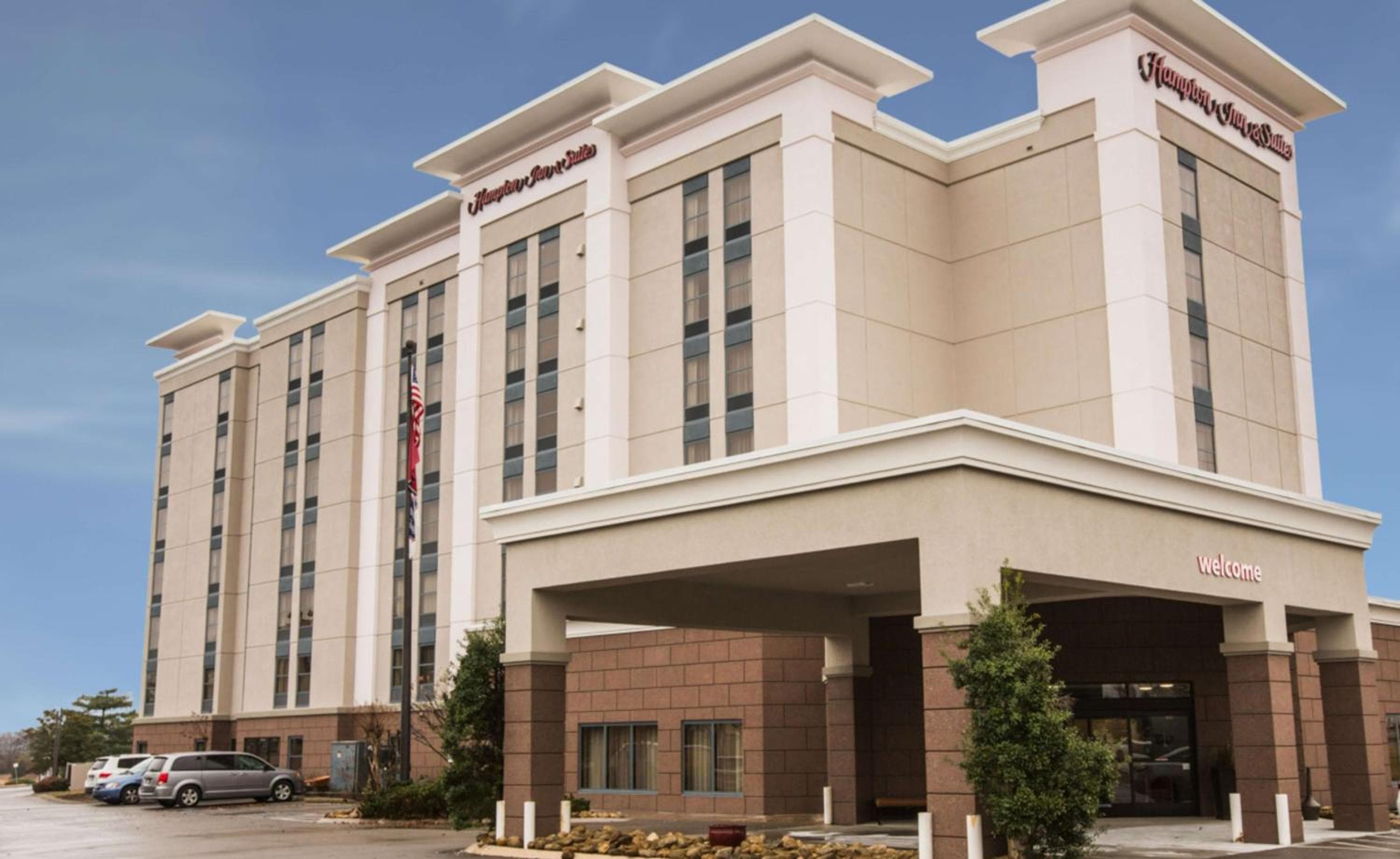Hampton Inn & Suites Nashville-Airport