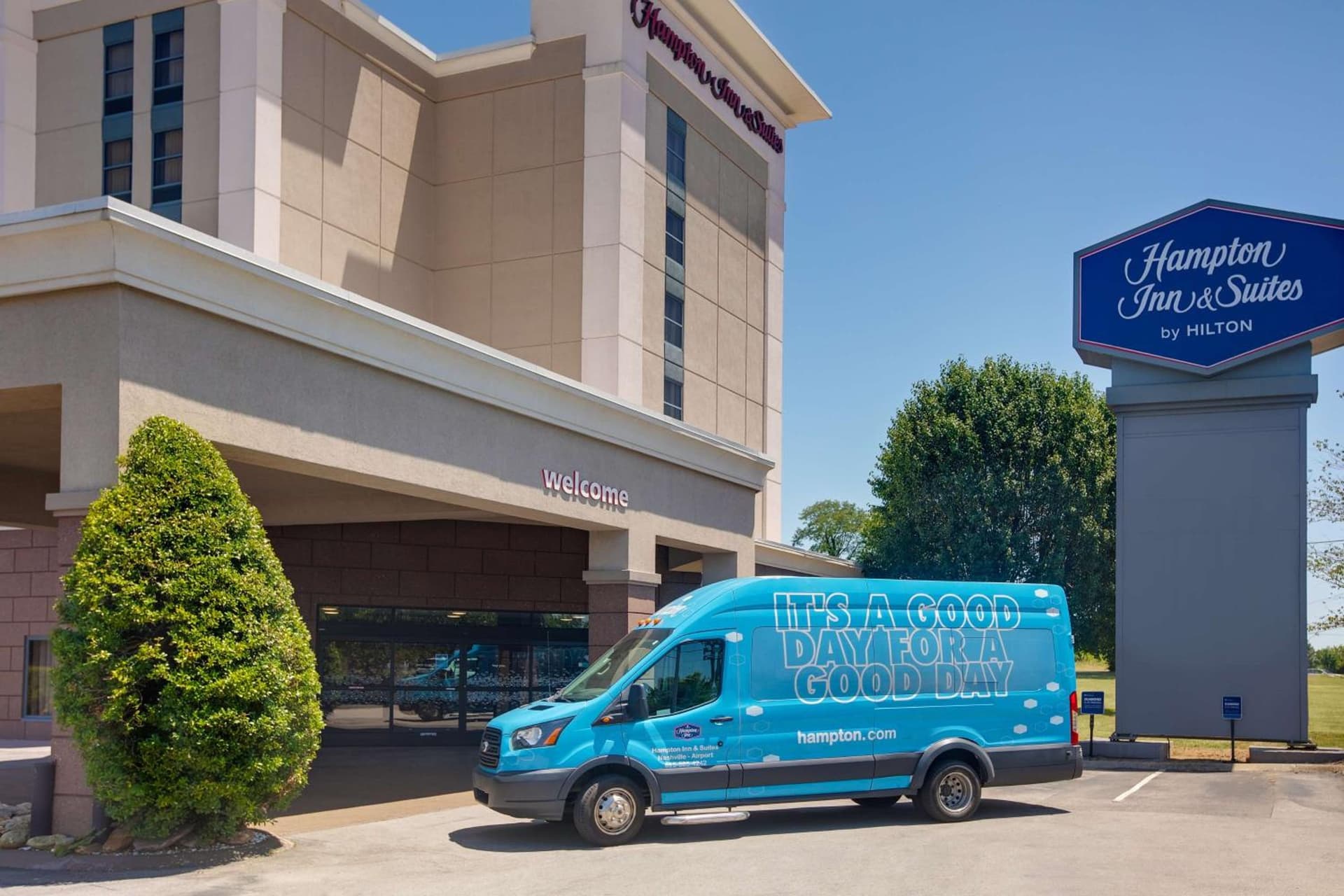 Hampton Inn & Suites Nashville-Airport