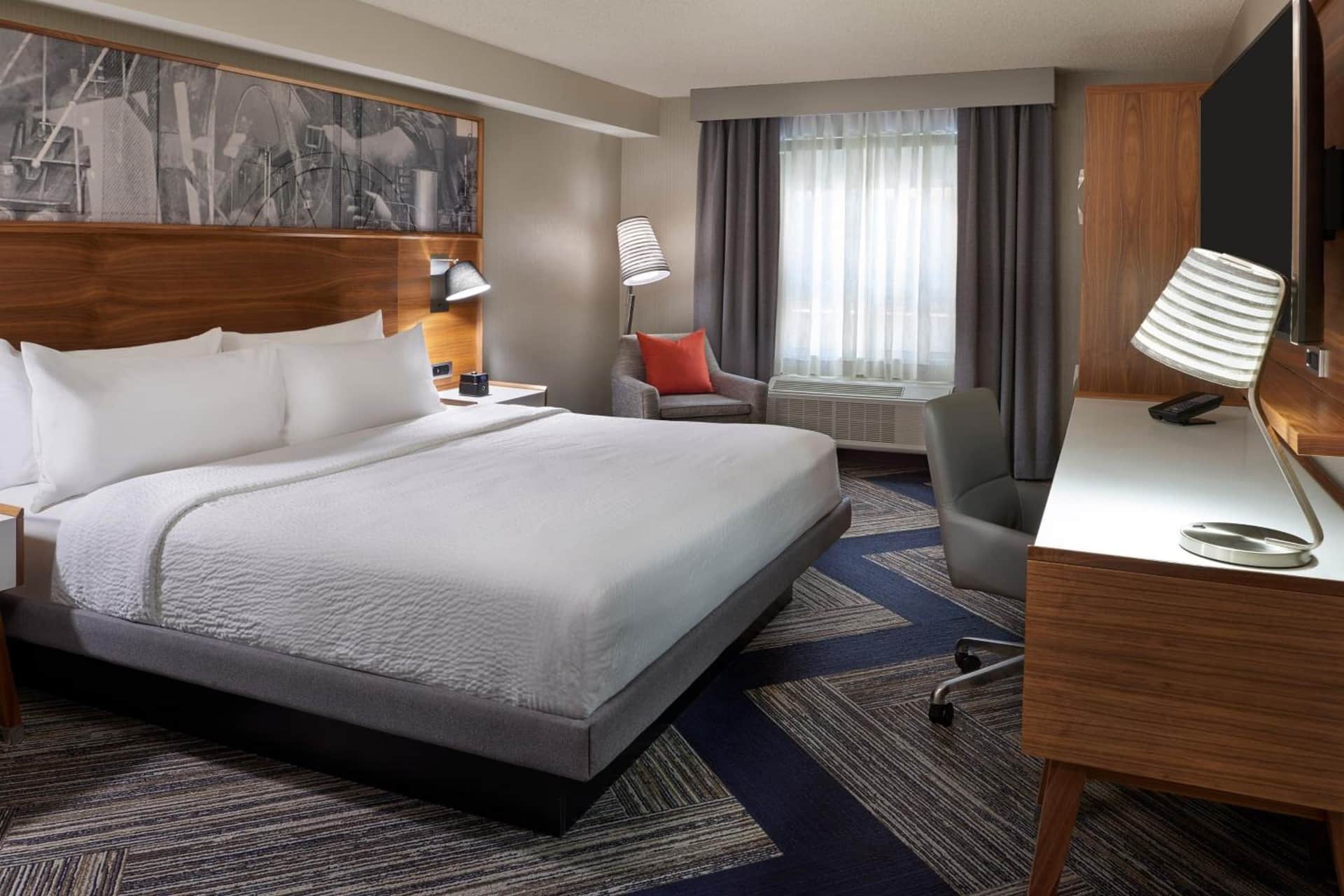 Four Points by Sheraton Vaughan