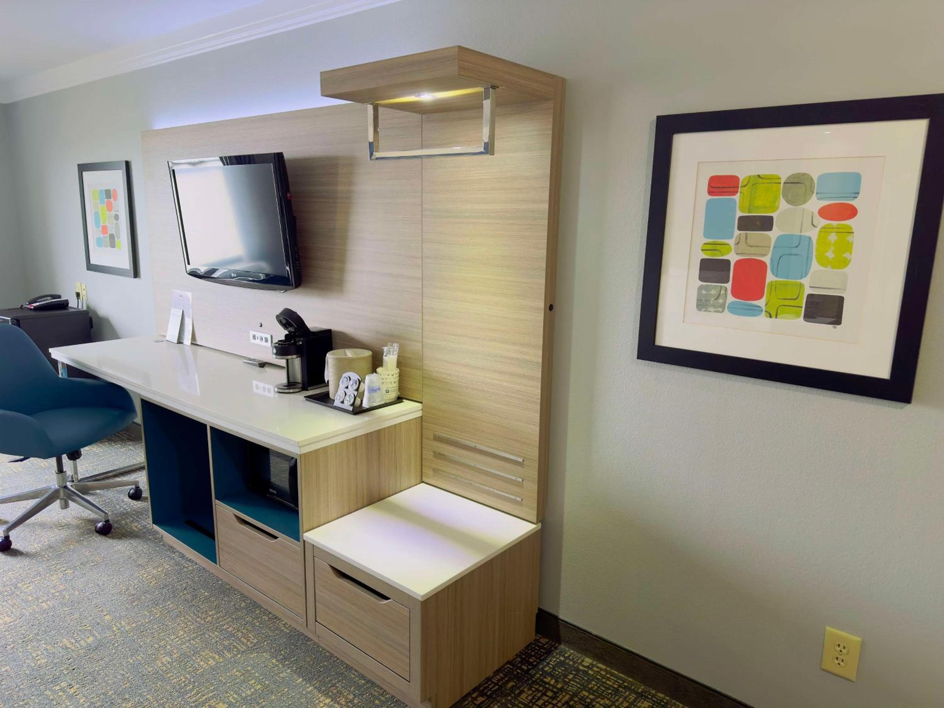 Best Western Plus Glen Allen Inn