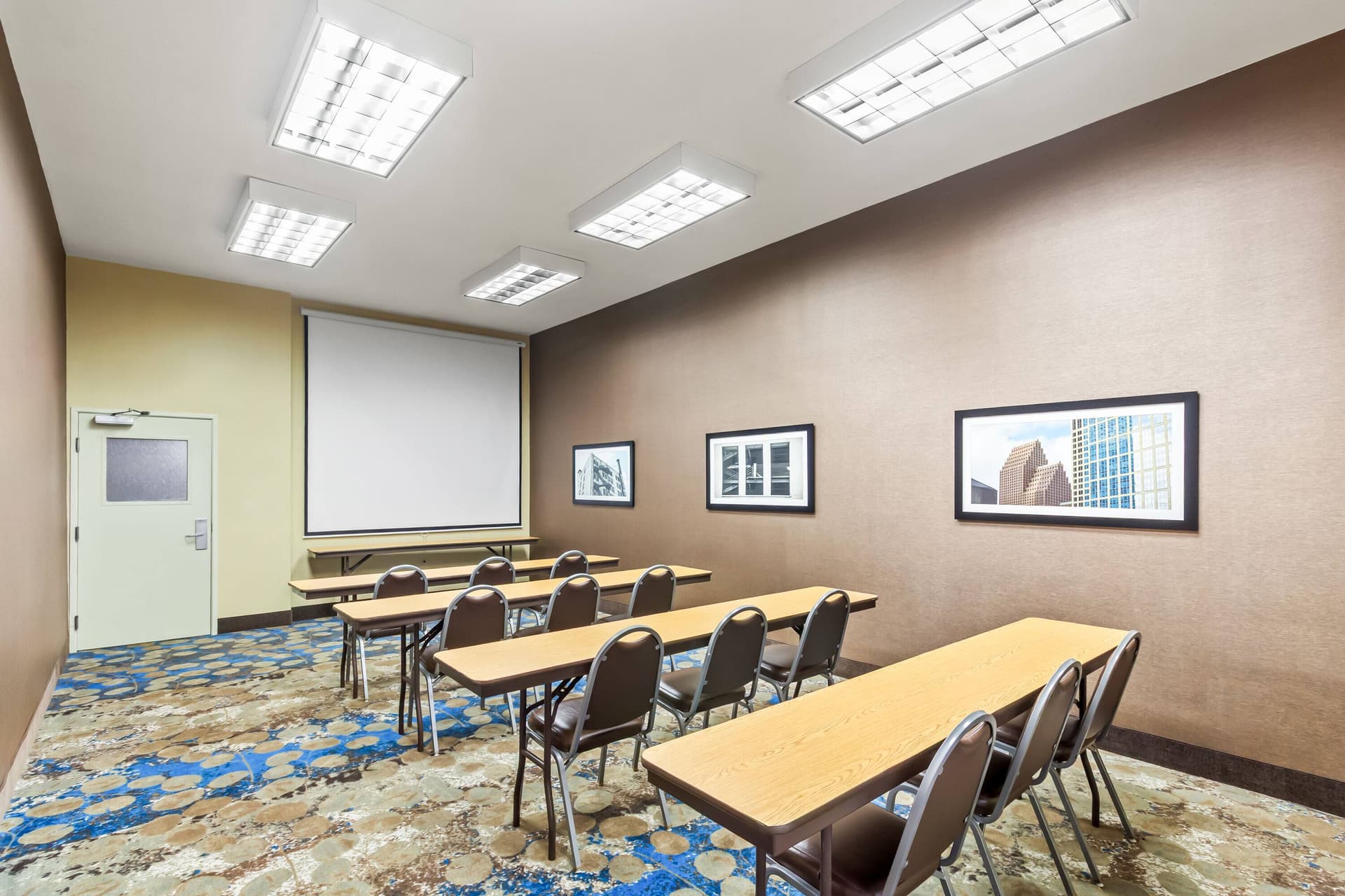 La Quinta Inn & Suites by Wyndham Houston Energy Corridor