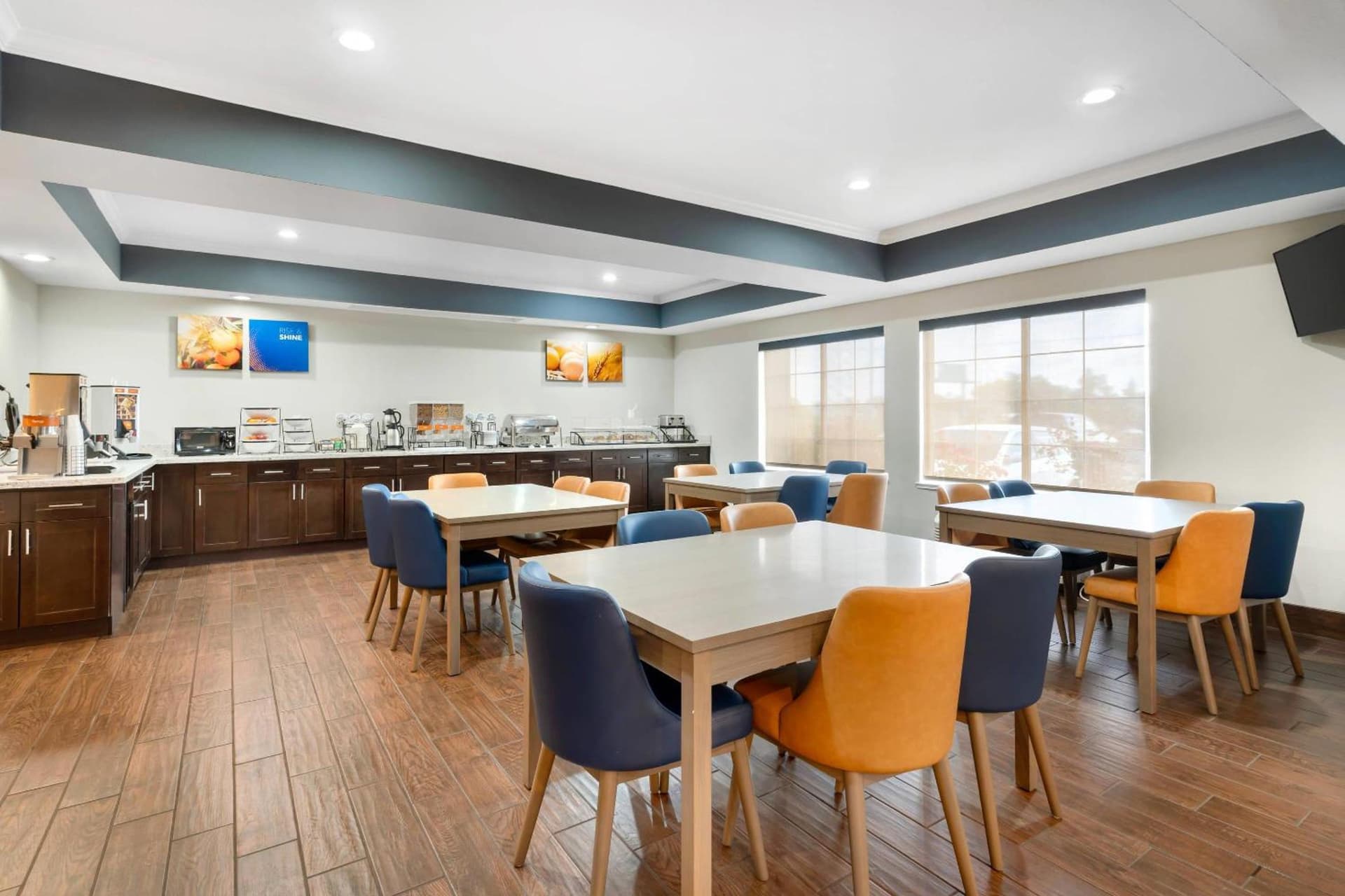 Comfort Inn & Suites Sacramento - University Area