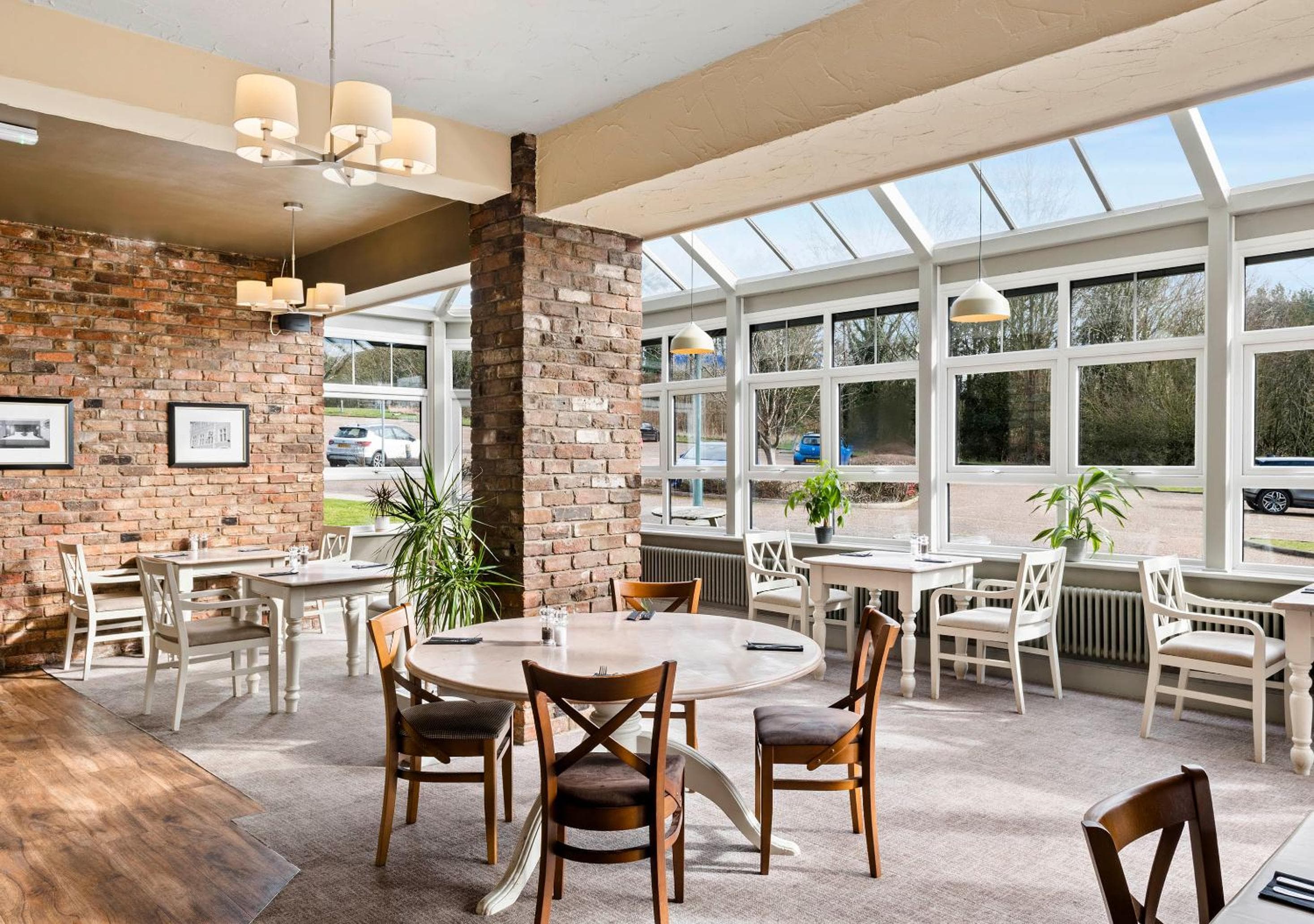 Dragonfly Hotel Colchester