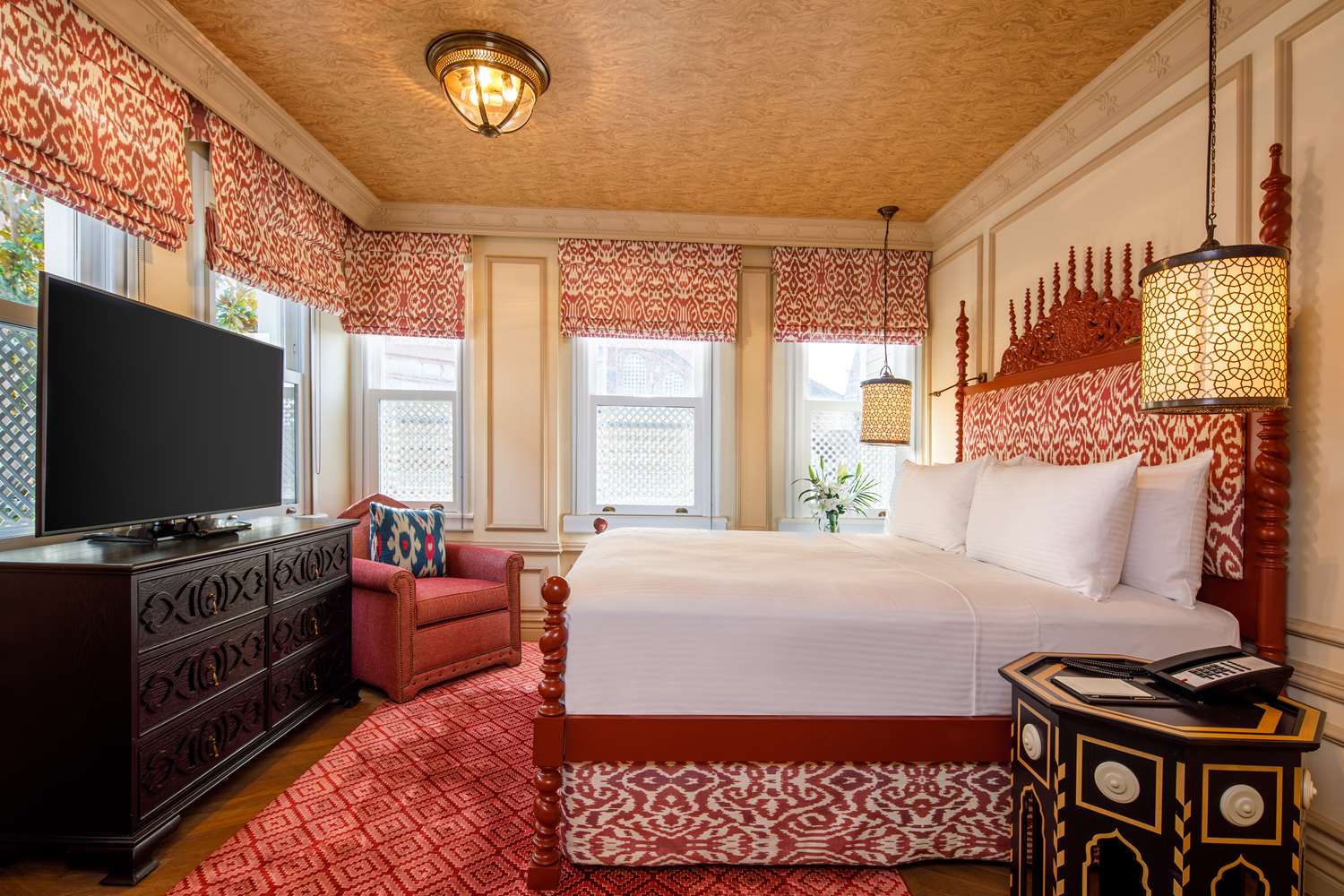 Hagia Sofia Mansions Istanbul, Curio Collection by Hilton