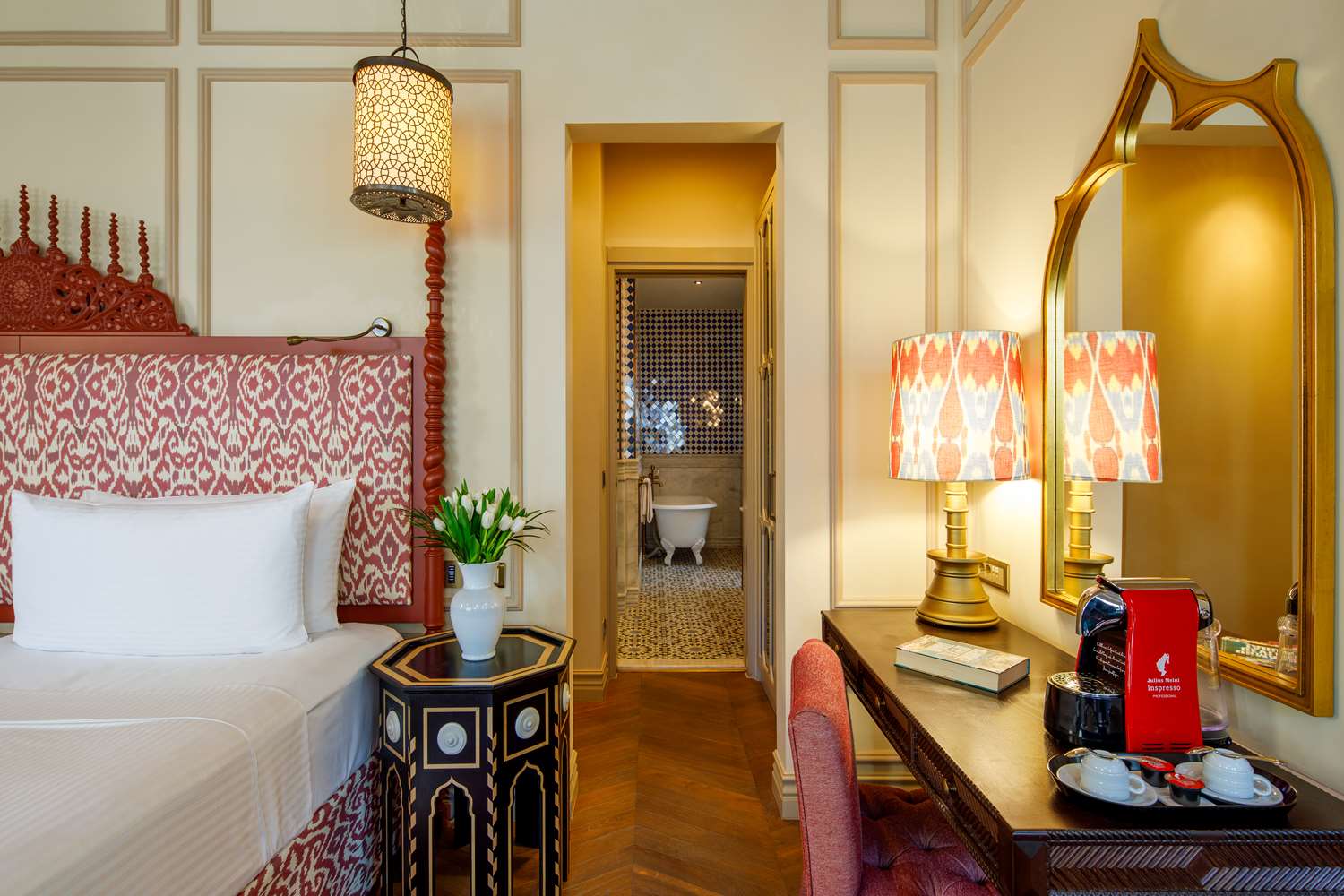 Hagia Sofia Mansions Istanbul, Curio Collection by Hilton