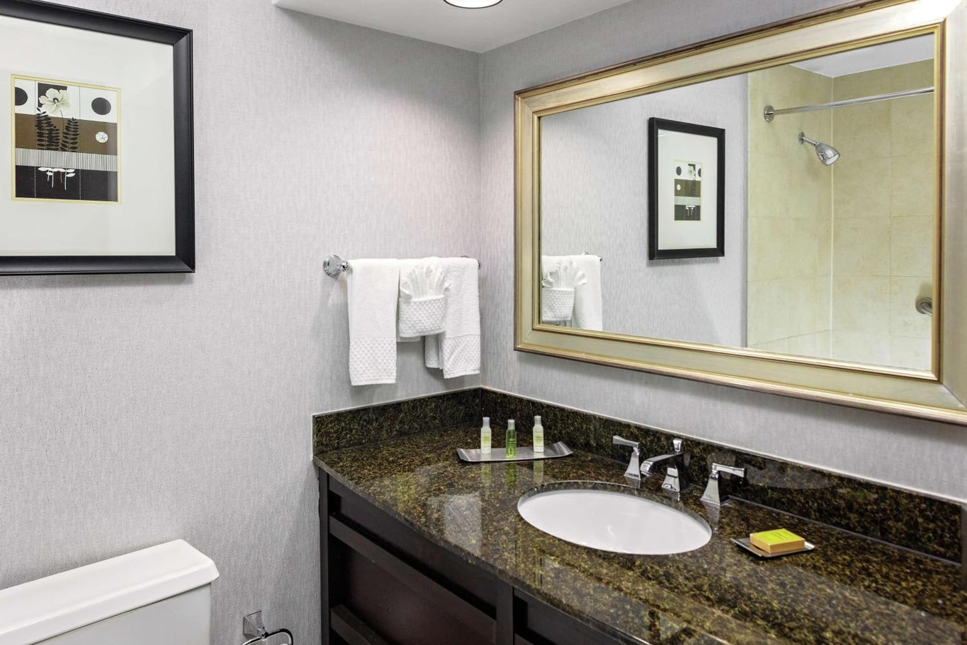 DoubleTree by Hilton Hotel Omaha Downtown