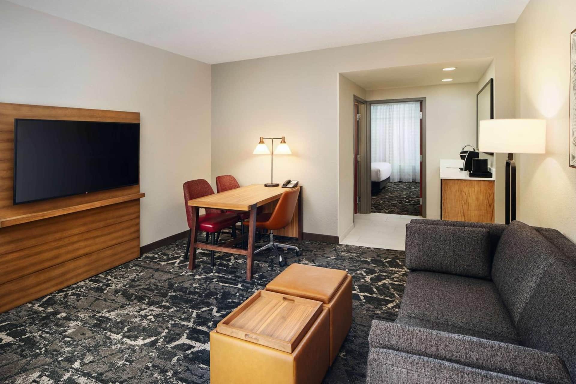 Embassy Suites by Hilton Hampton Convention Center