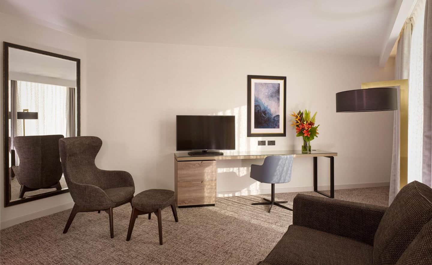 DoubleTree by Hilton Hull