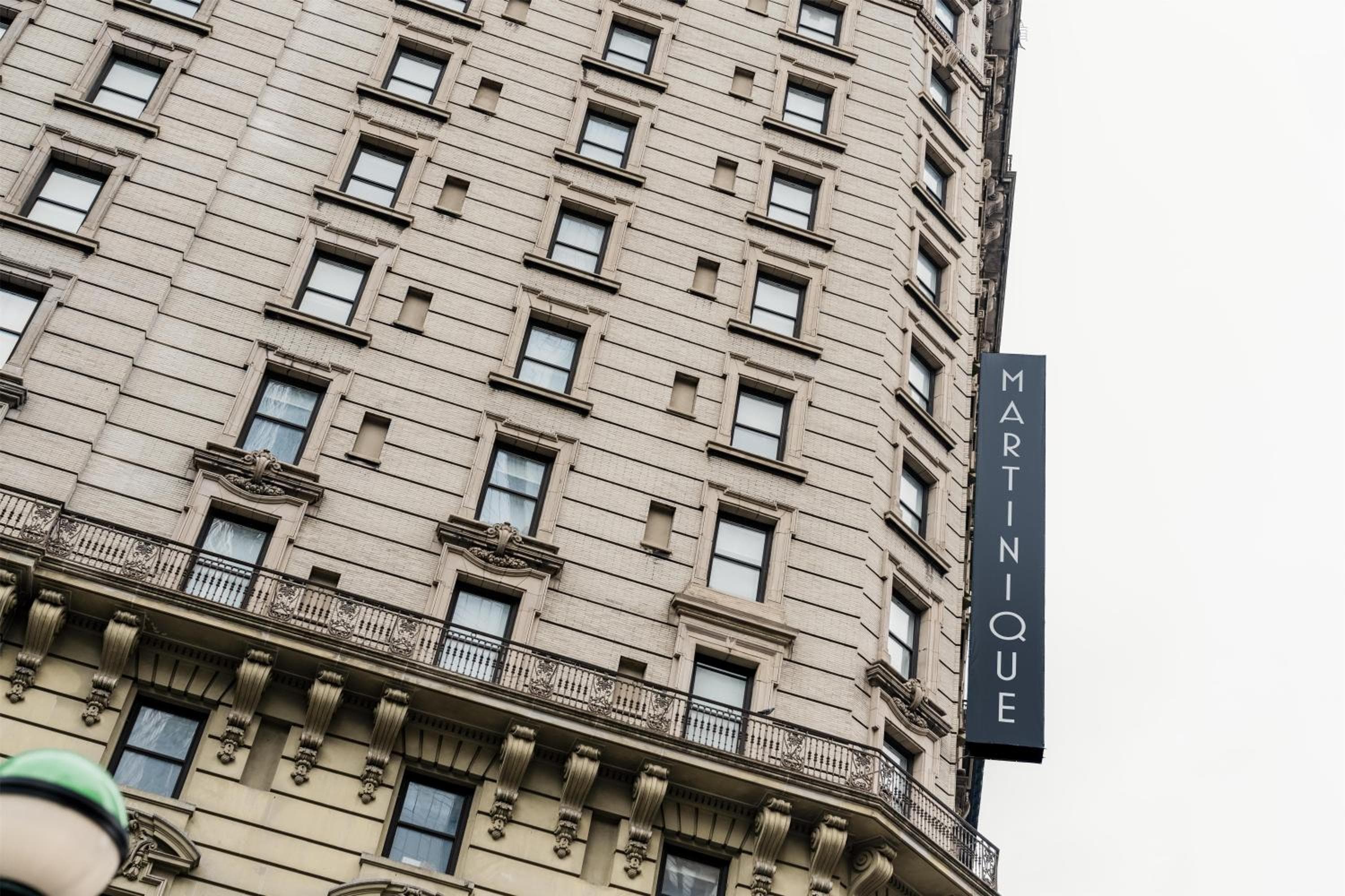 Martinique New York On Broadway