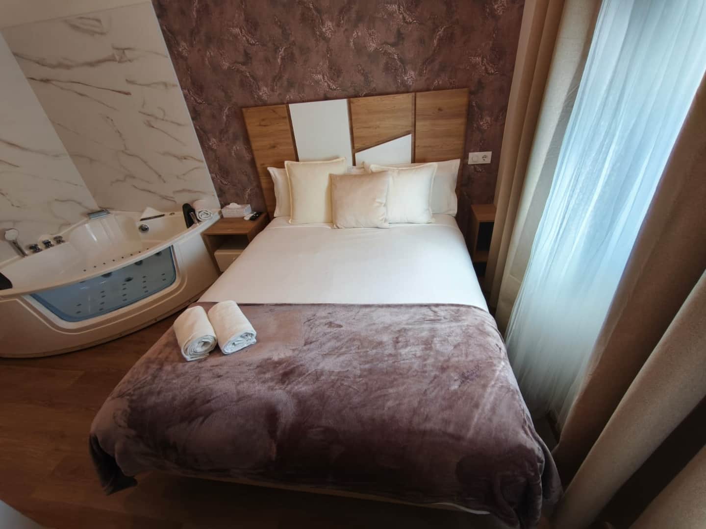 Paradise Suites Madrid
