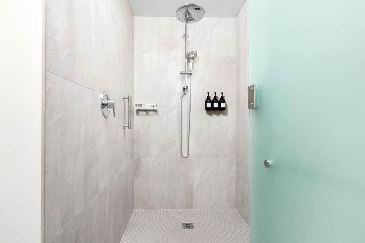 The Hiatus Clearwater Beach, Curio Collection by Hilton