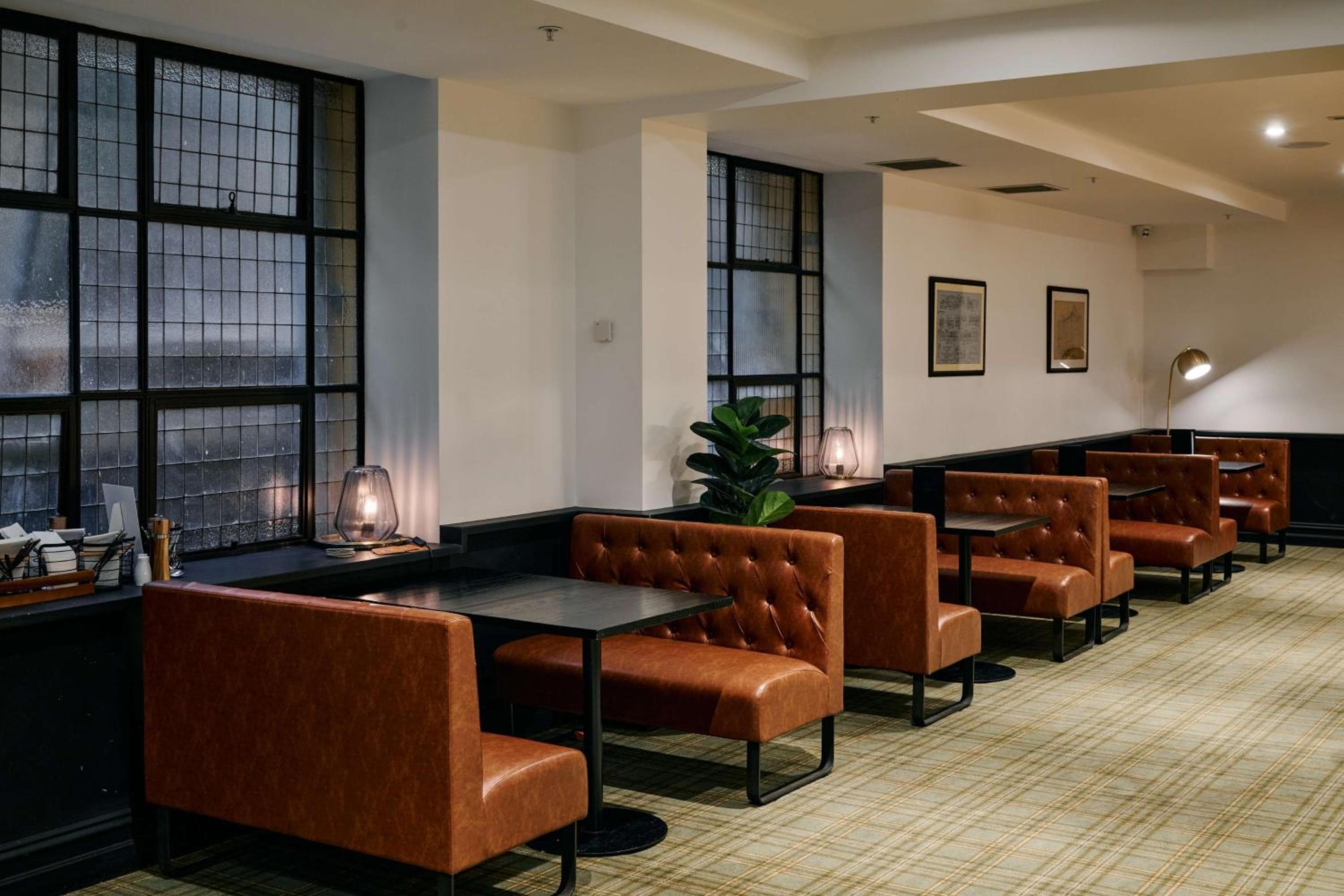 The Victoria Hotel Melbourne