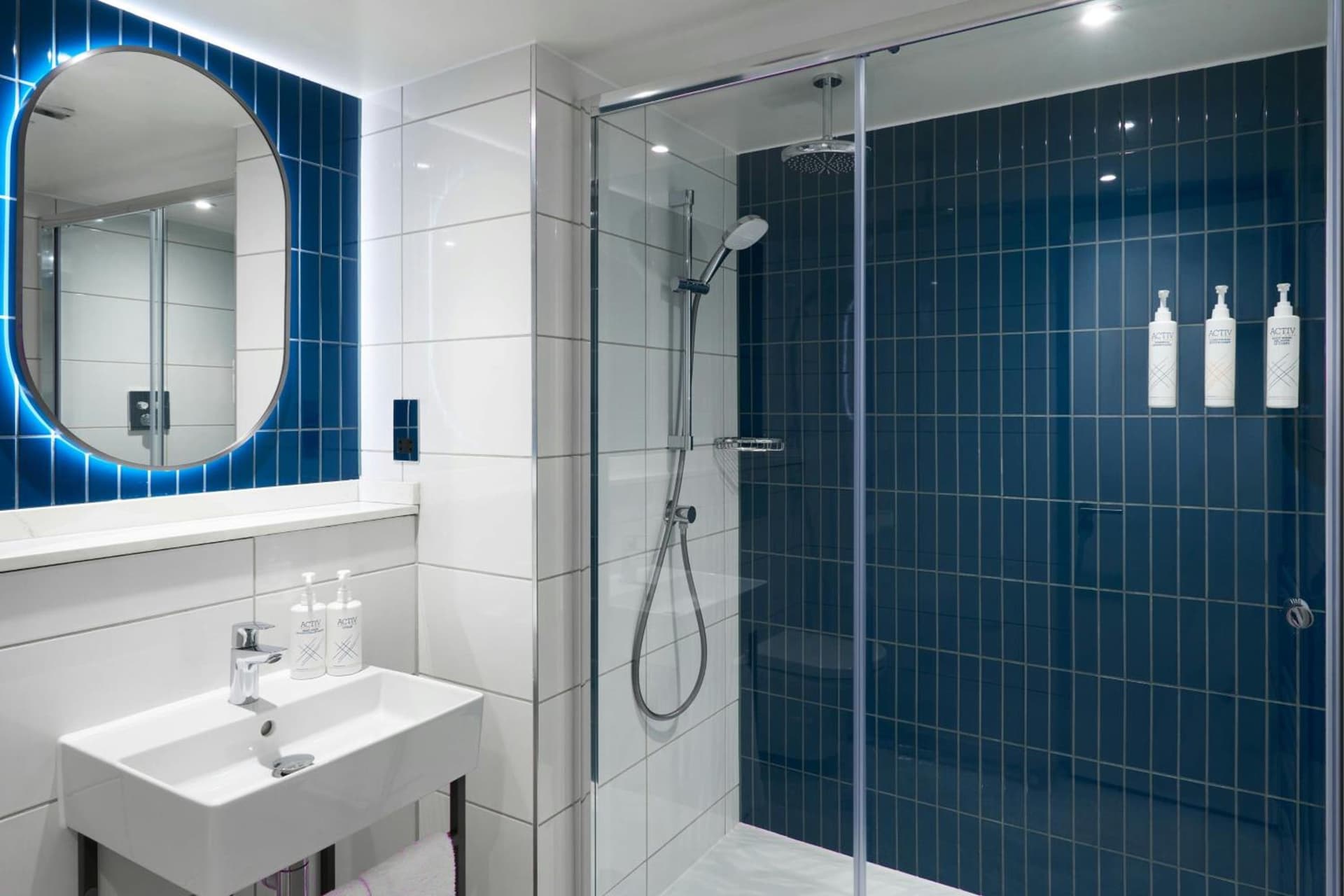 Four Points Flex by Sheraton London Victoria