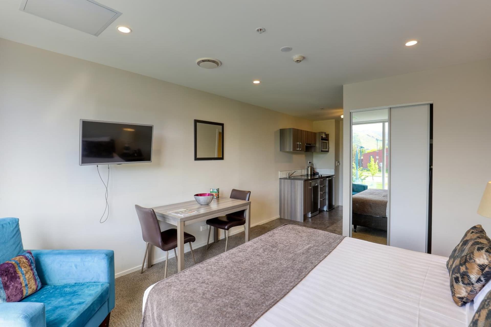 Ramada Suites by Wyndham Queenstown Remarkables Park