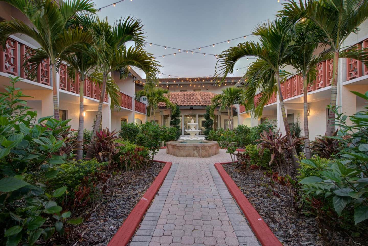 Clarion Pointe Tampa-Brandon Near Fairgrounds and Casino