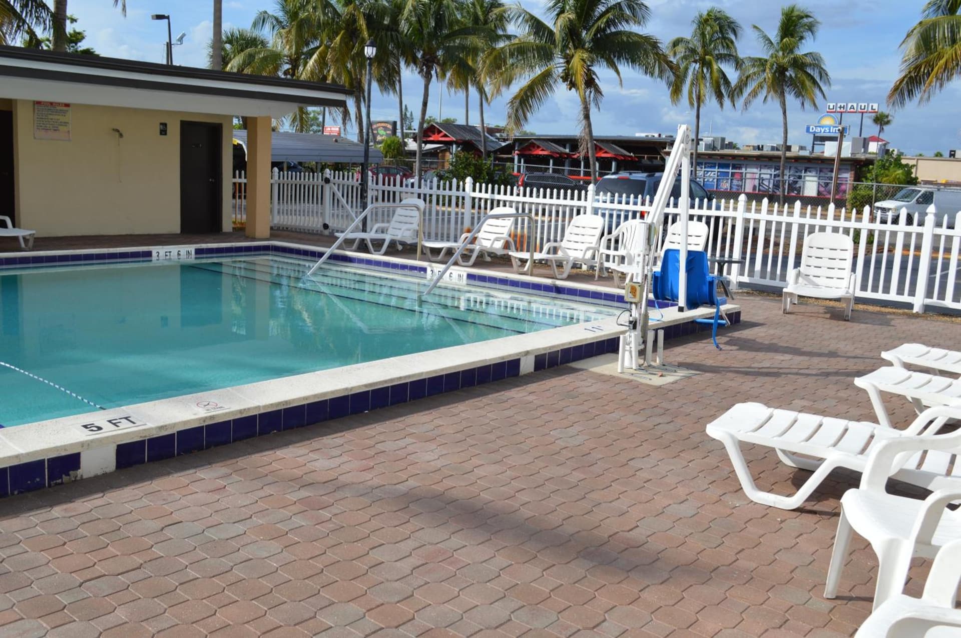 Americas Best Value Inn Fort Myers