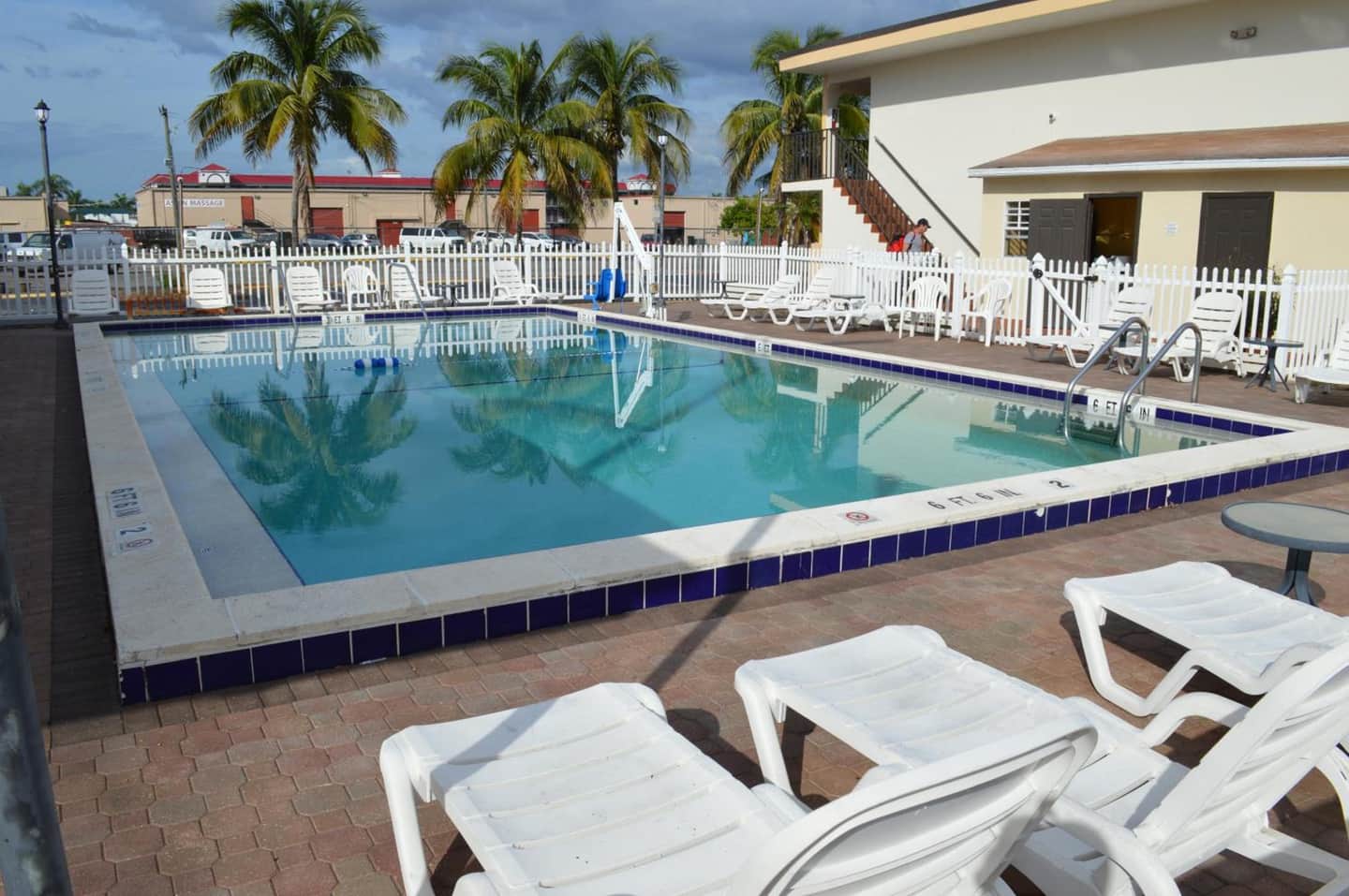 Americas Best Value Inn Fort Myers