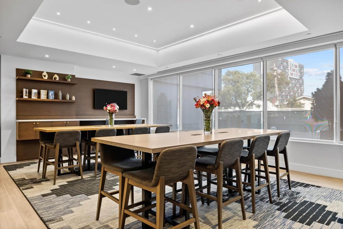 DoubleTree by Hilton New York JFK Airport