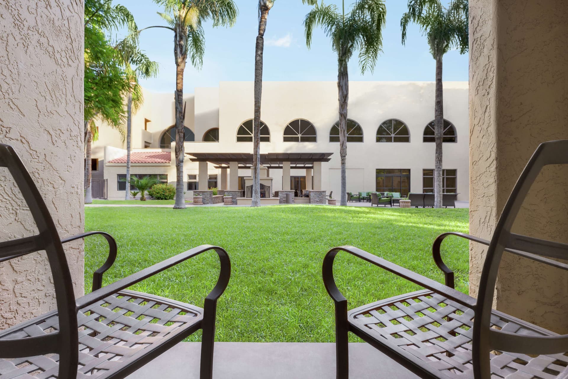 Embassy Suites by Hilton Phoenix Tempe