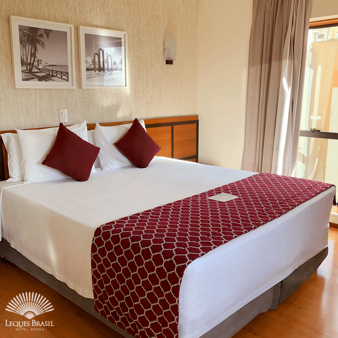 Leques Brasil Hotel Escola