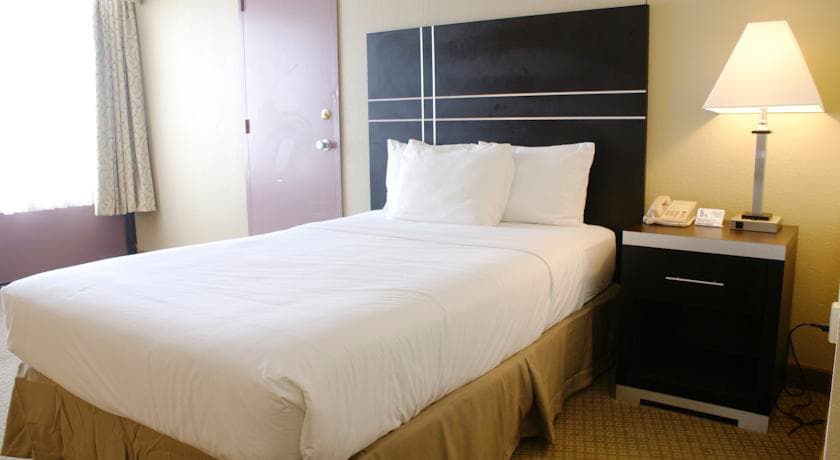 Ramada Philadelphia City Center Hotel