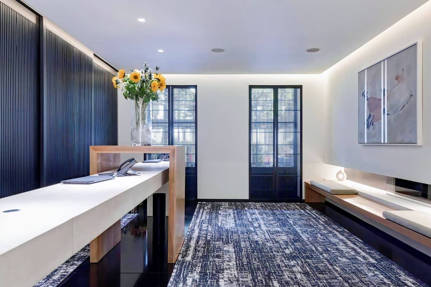 La Suite West