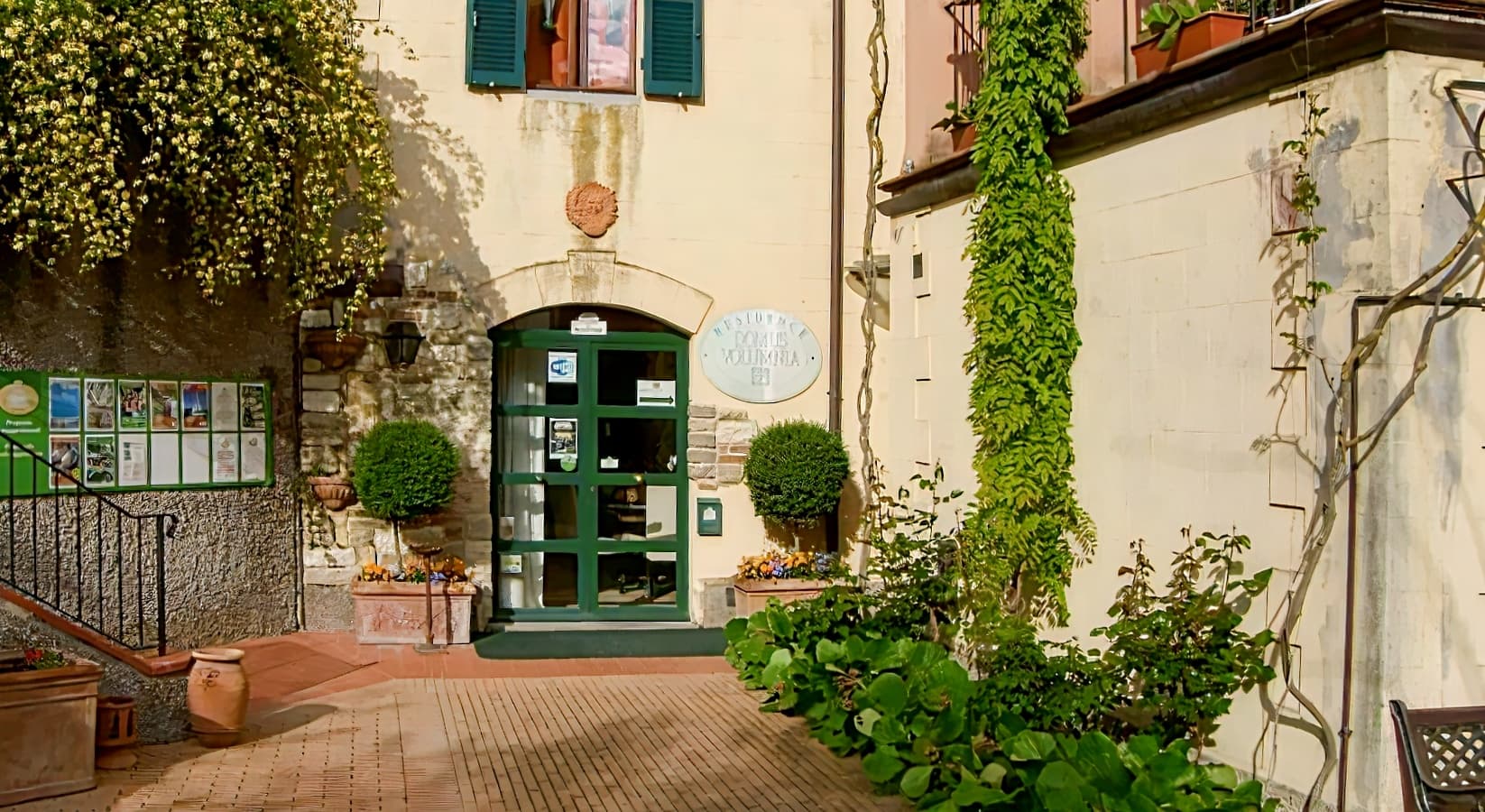 Domus Volumnia Residence