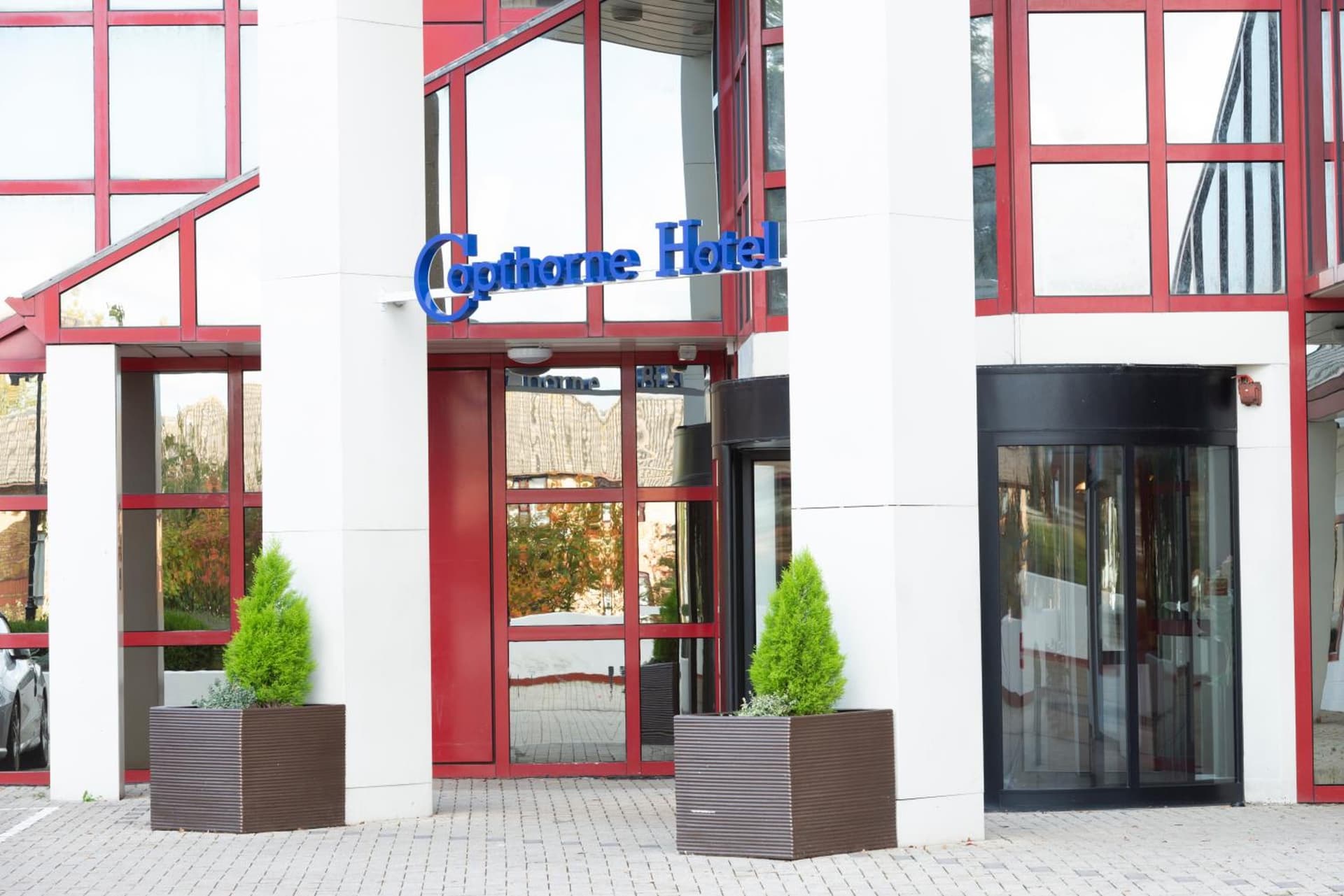 Copthorne Slough-Windsor