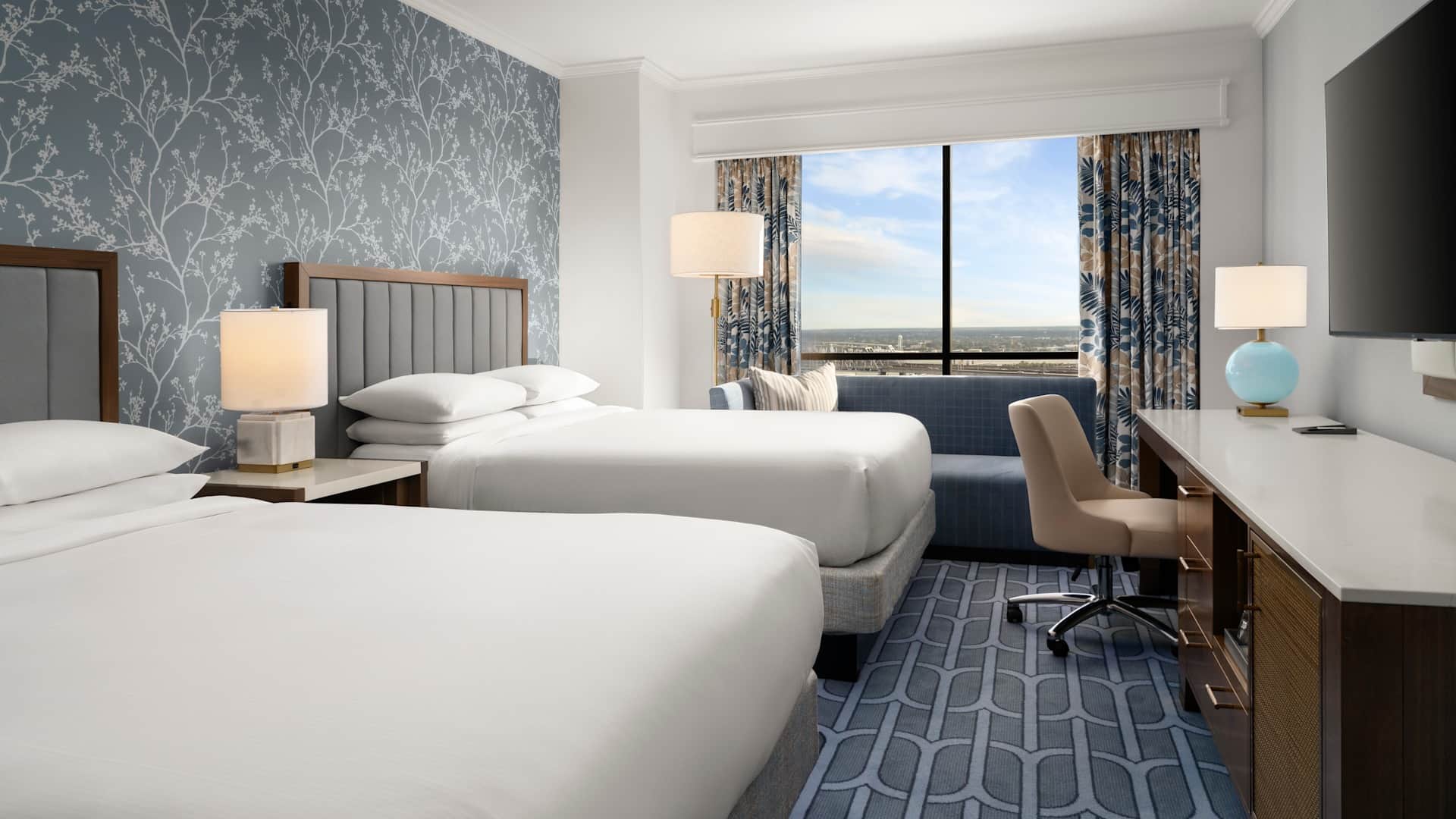 Hilton New Orleans Riverside
