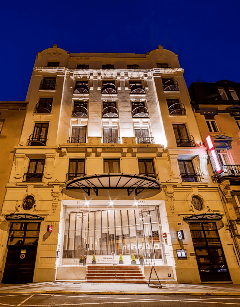 Mercure Lille Roubaix Grand Hotel Hotel