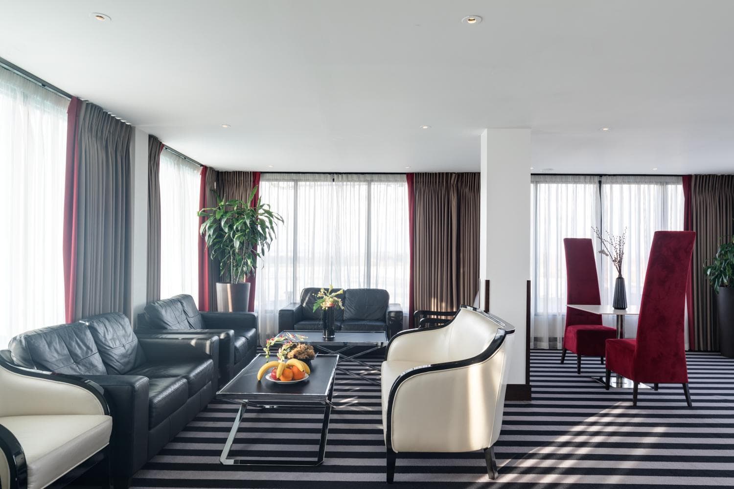 Park Grand London Heathrow