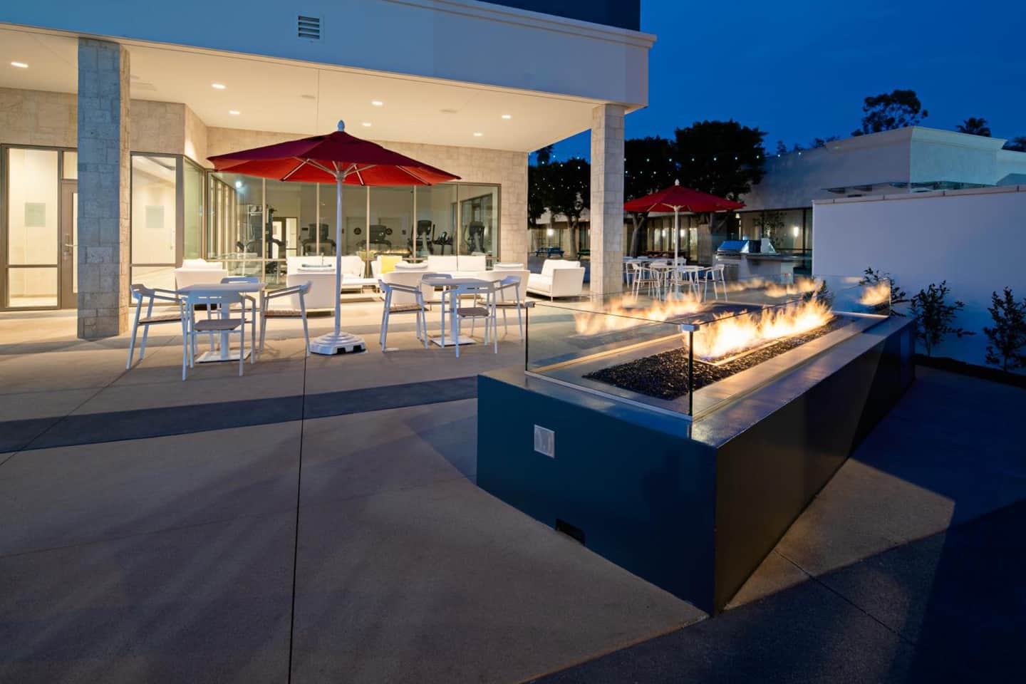 Holiday Inn Long Beach - Airport, an IHG Hotel