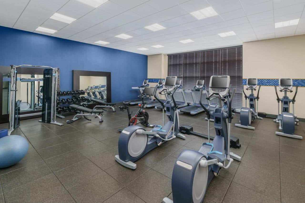 Hampton Inn & Suites LAX El Segundo