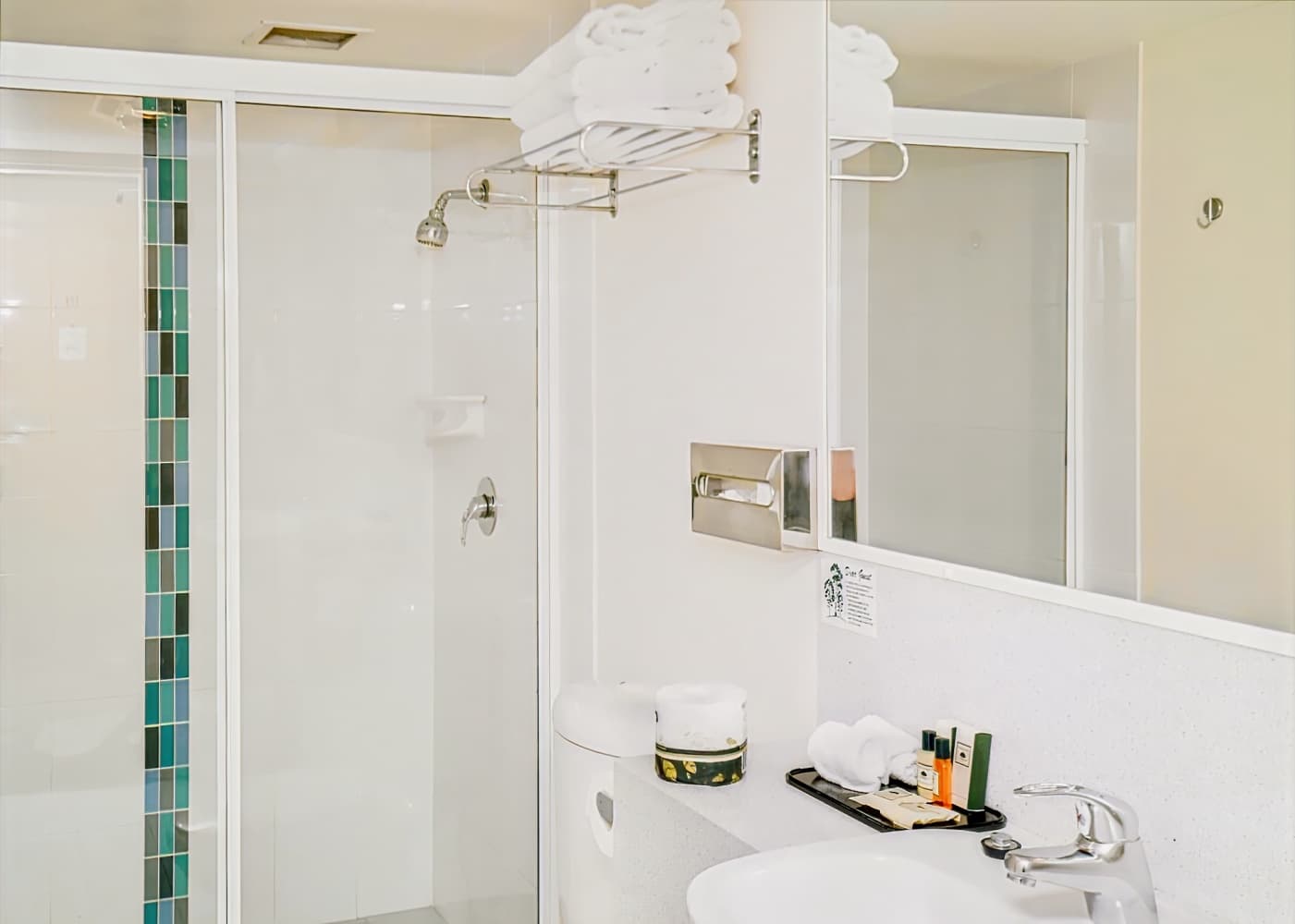 Pegasus Motor Inn & Serviced Apartments